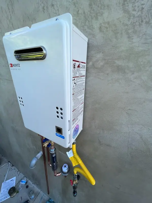 Tankless water heater installation for Ardmore Park homes
